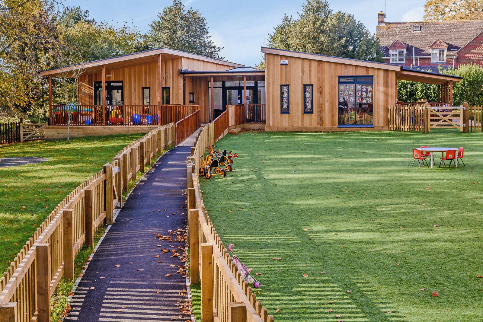 TG Escapes provide timber frame offsite solutions for schools.